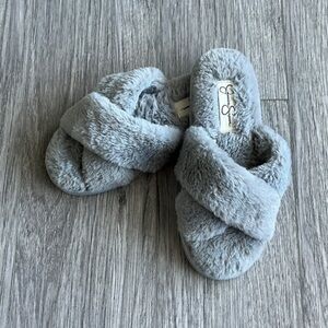 Jessica Simpson Gray Fuzzy Slipper Sandals Size‎ 6/7